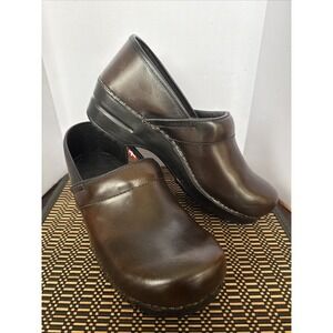 SANITA Cabrio Smooth Women's Leather Professional Clogs EU40 or US 9.5 to 10